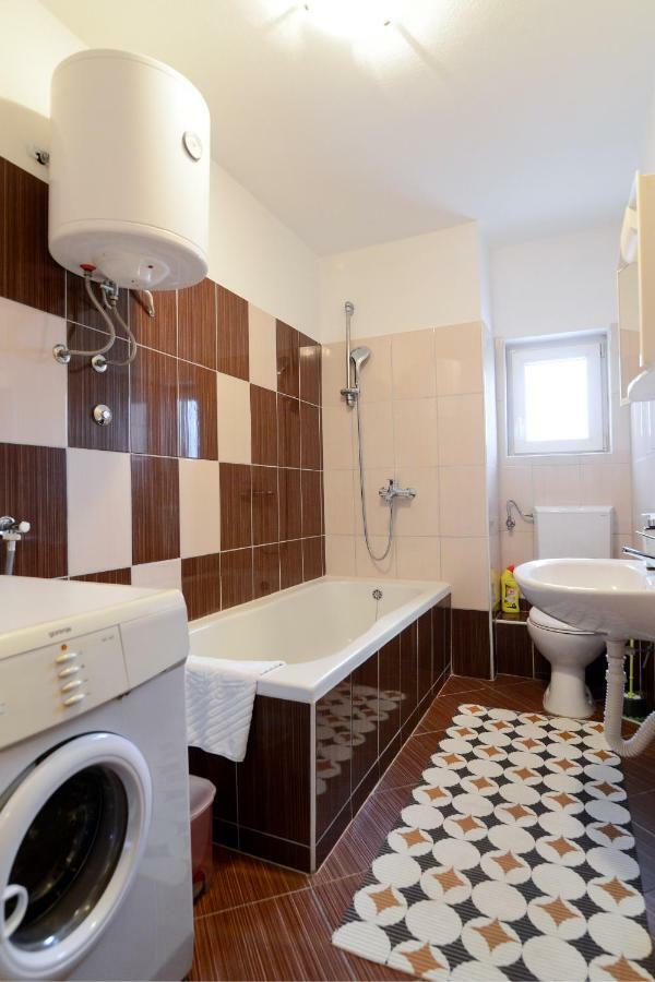 Apartmens Leona Zadar Exterior photo
