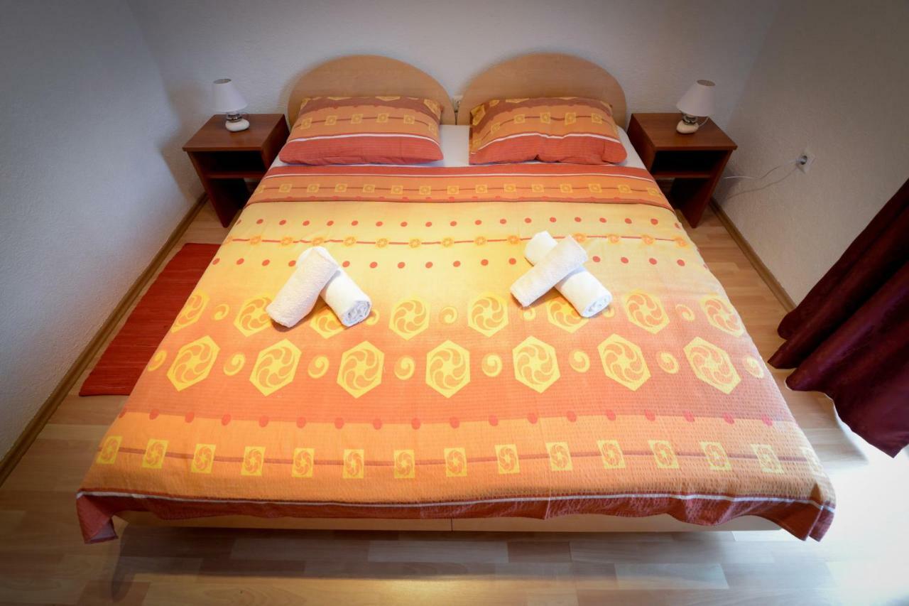 Apartmens Leona Zadar Exterior photo